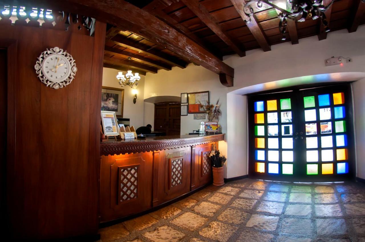 Vigan Plaza Hotel エクステリア 写真