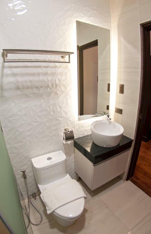 Vigan Plaza Hotel エクステリア 写真