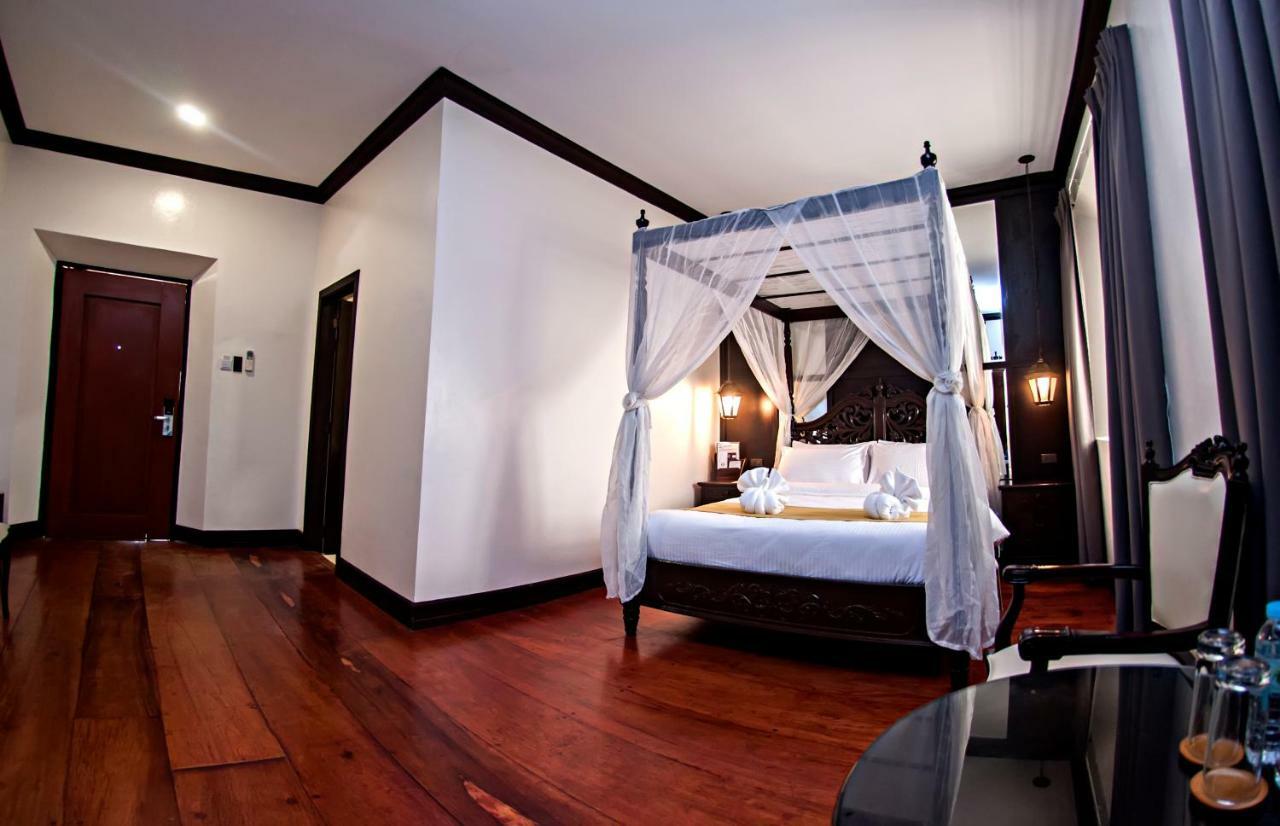Vigan Plaza Hotel エクステリア 写真
